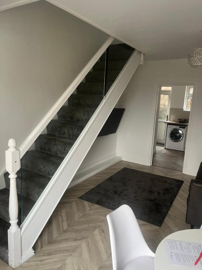 Modern Welsh Cottage Porth  Екстер'єр фото